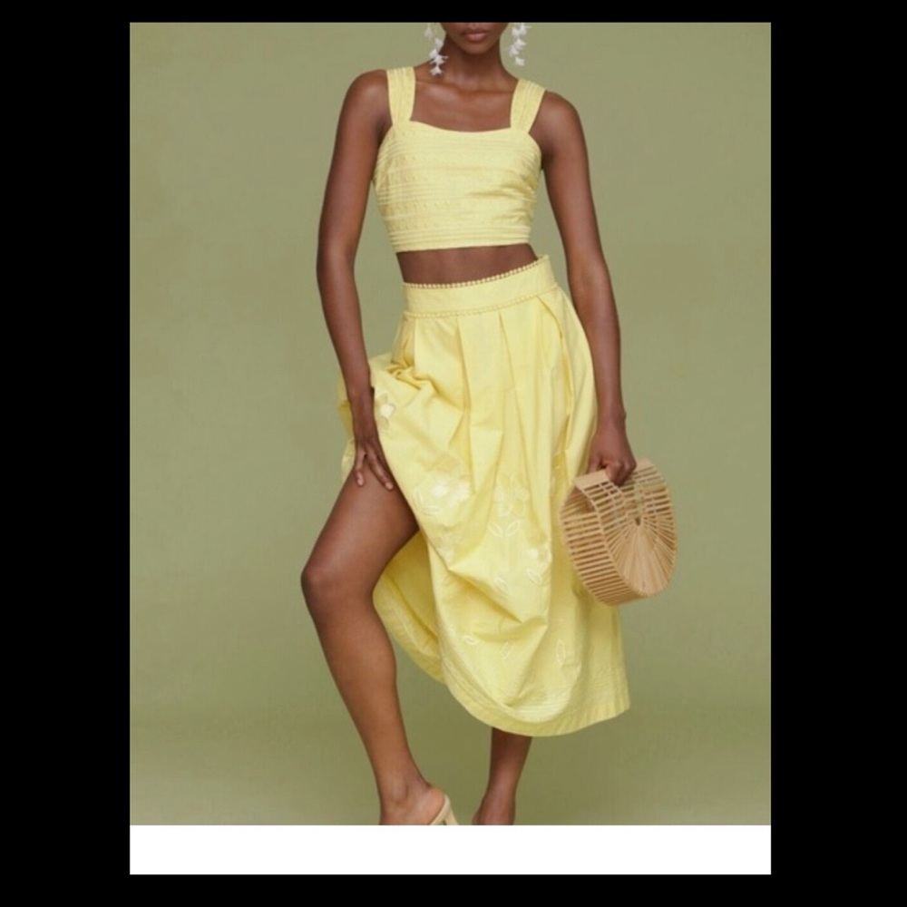 Avec Les Filles yellow embroidered eyelet crop smocked tank top and Skirt size M - Picture 2 of 16